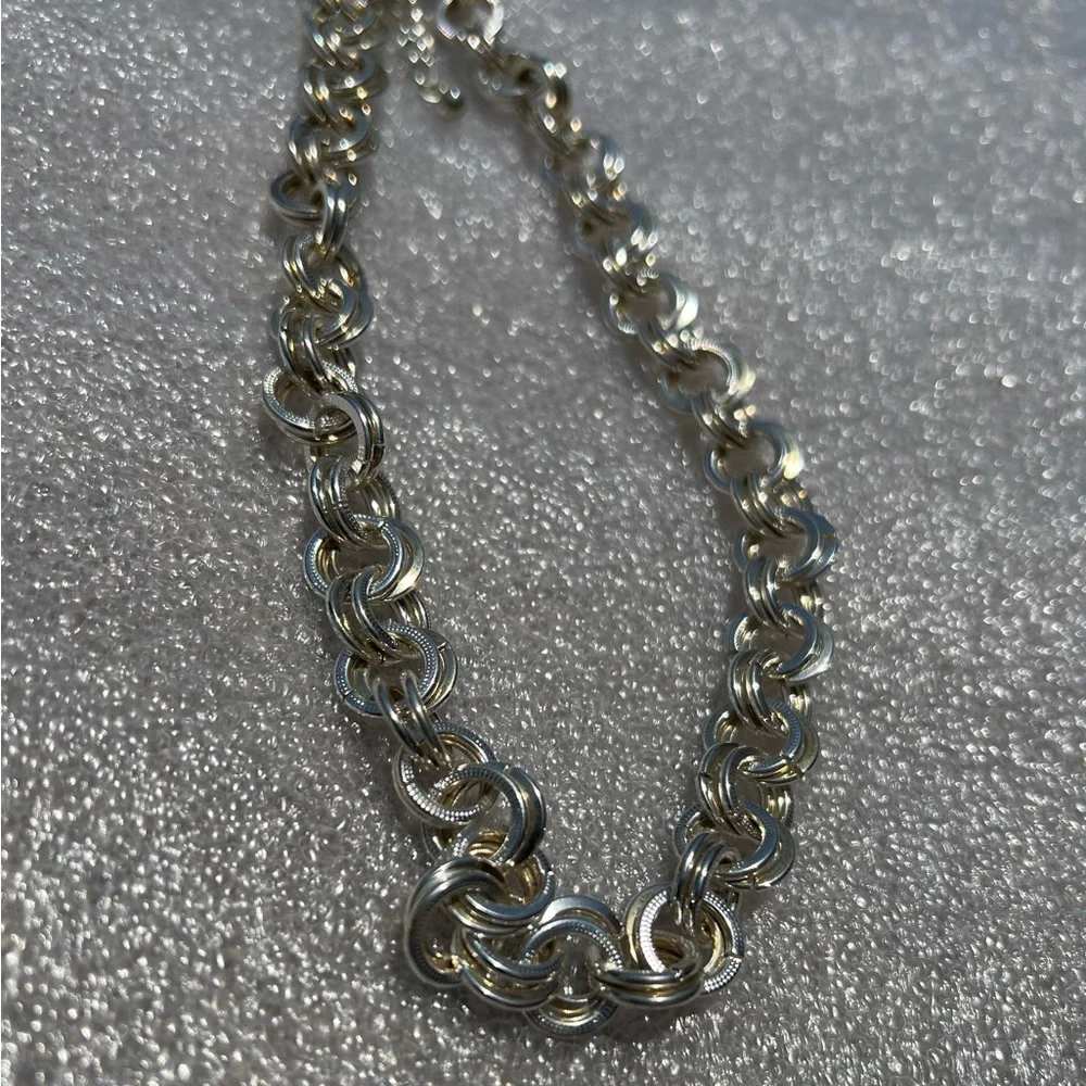 Vintage Necklace Earrings Set Never Used Silver with Holden highlights Chains